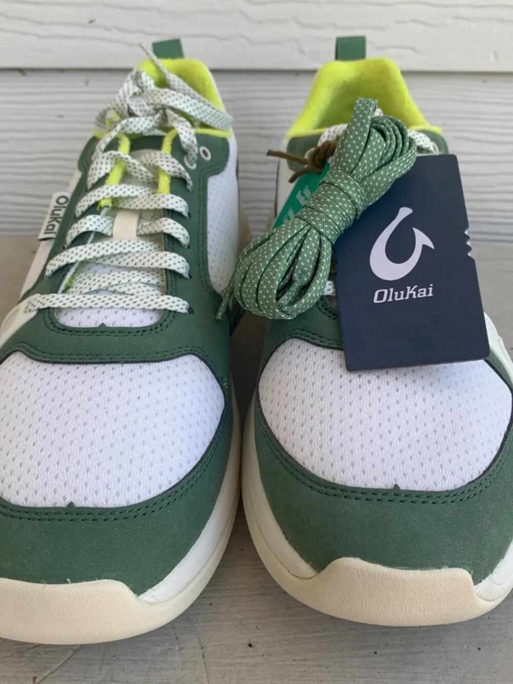OluKai nwt men